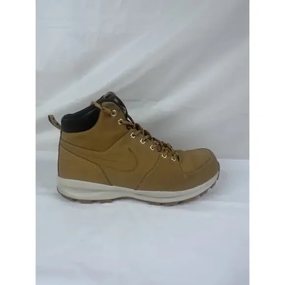 Nike Manoa 11.5 Hiking Hunting Leather Boots Comfort Water Resistant Tan